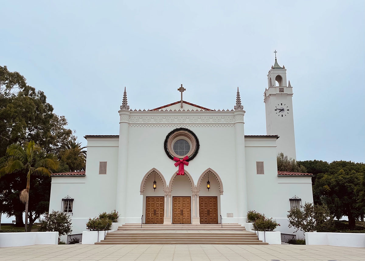 Chapel frontside with wreath